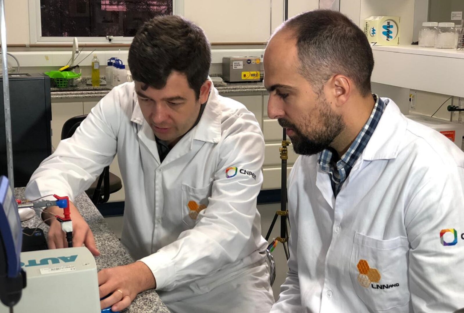 pesquisador laboratório